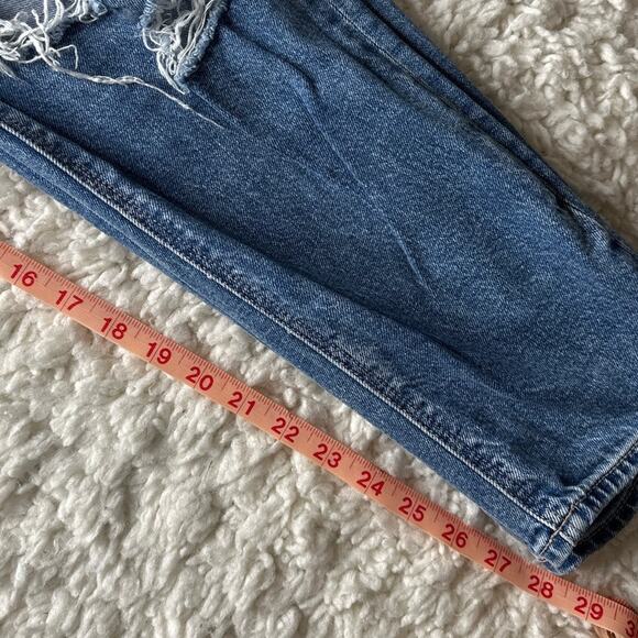 American Eagle Mom Jean Lightwash Distressed Casual Comfortable High Waisted - Picture 11 of 11